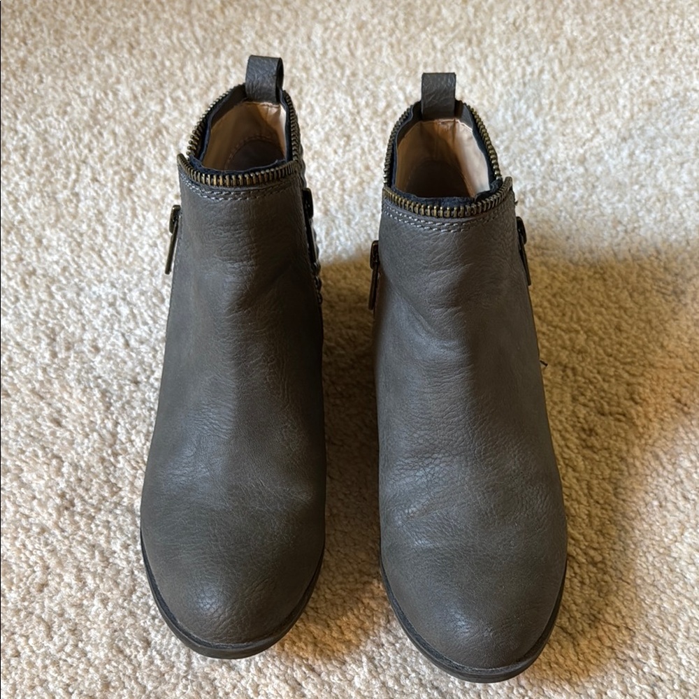 JustFab Gray Ankle Booties with Distressed Look